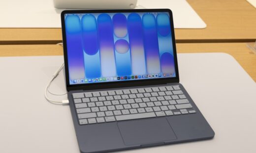 Aumento prezzi Apple MacBook iPad