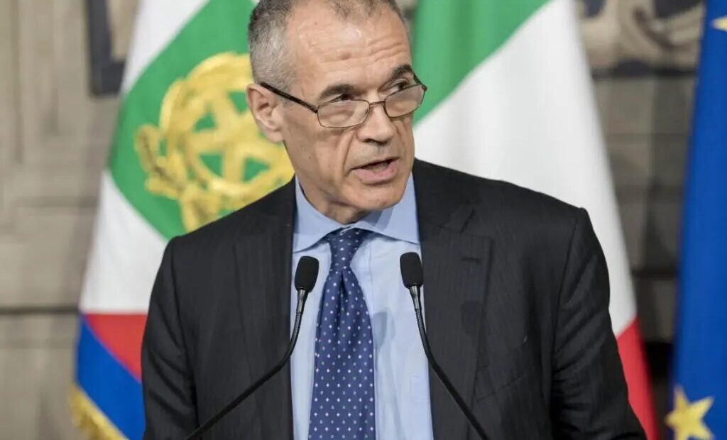 Carlo Cottarelli discute la flessibilità Ue e il debito pubblico