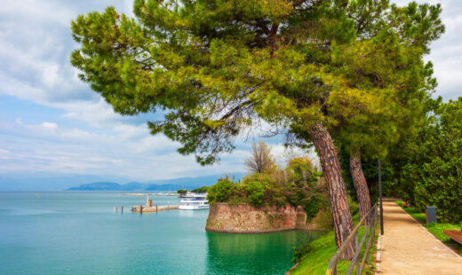 Caserma Peschiera del Garda