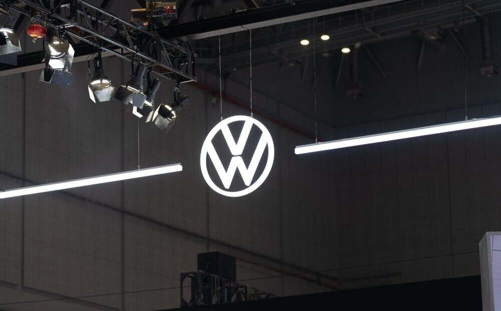 Volkswagen in trattative con JSW per cedere quote in India