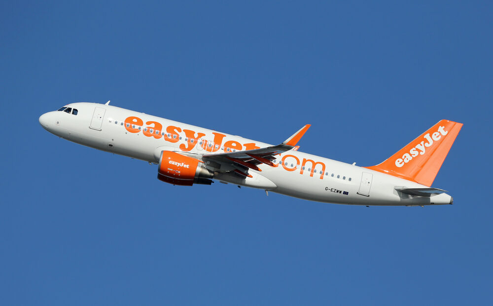EasyJet e Castlelake accordo di principio