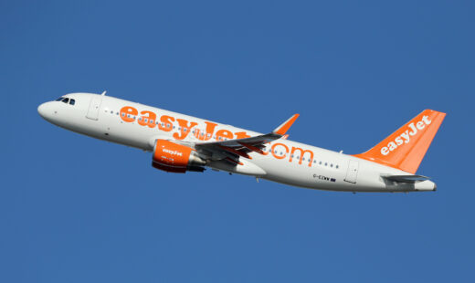 EasyJet e Castlelake accordo di principio