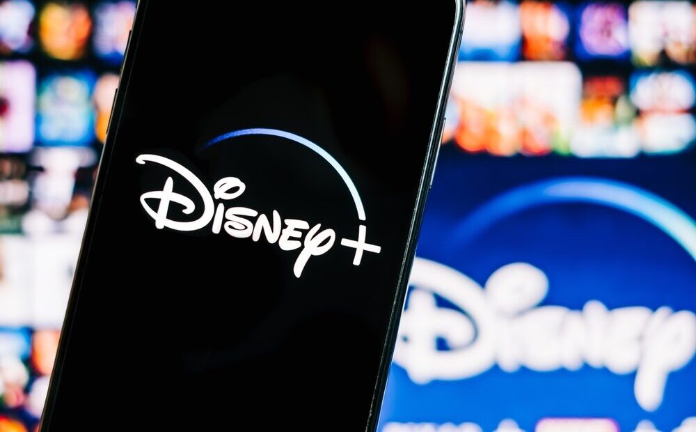 Logo Disney e TikTok in collaborazione