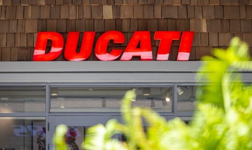 Logo Ducati su moto