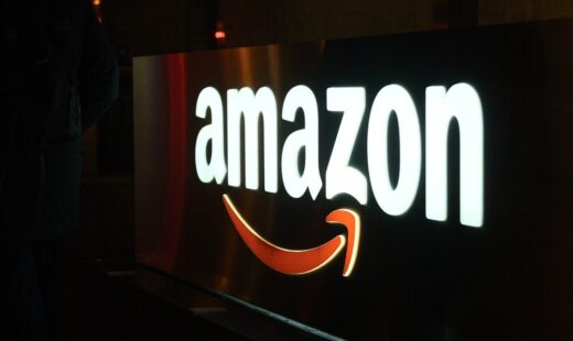 Logo di Amazon con riferimento ai programmi Medicaid e SNAP
