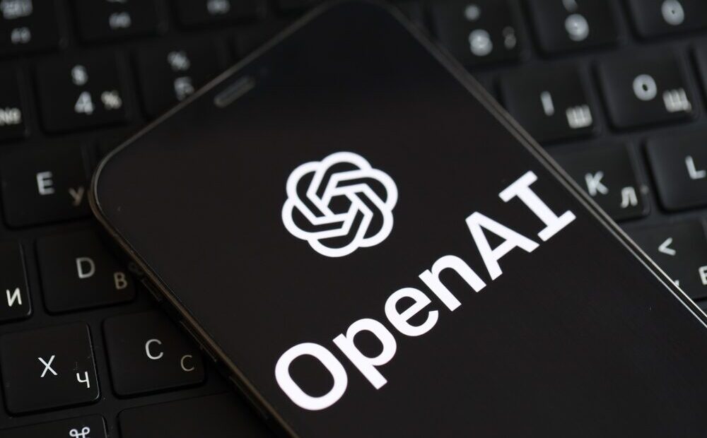 Dispositivo di registrazione nascosto trovato in OpenAI