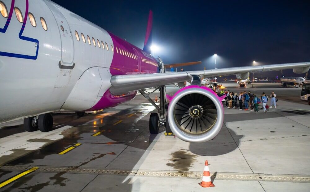 Aerei Wizz Air in attesa